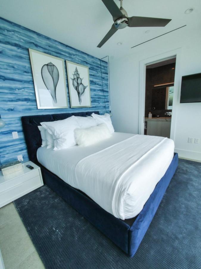 Rum Point Club Residences Driftwood Village المظهر الخارجي الصورة